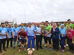 กิจกรรมมอบทุนการศึกษาบุตรสมาชิก หน่วยอำเภอแว้ง